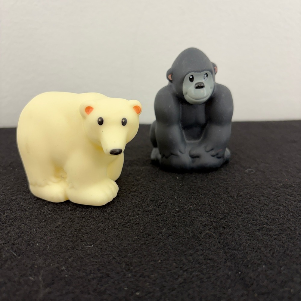 Vintage‎ Fisher Price Little People Polar Bear Gorilla Figures Lot